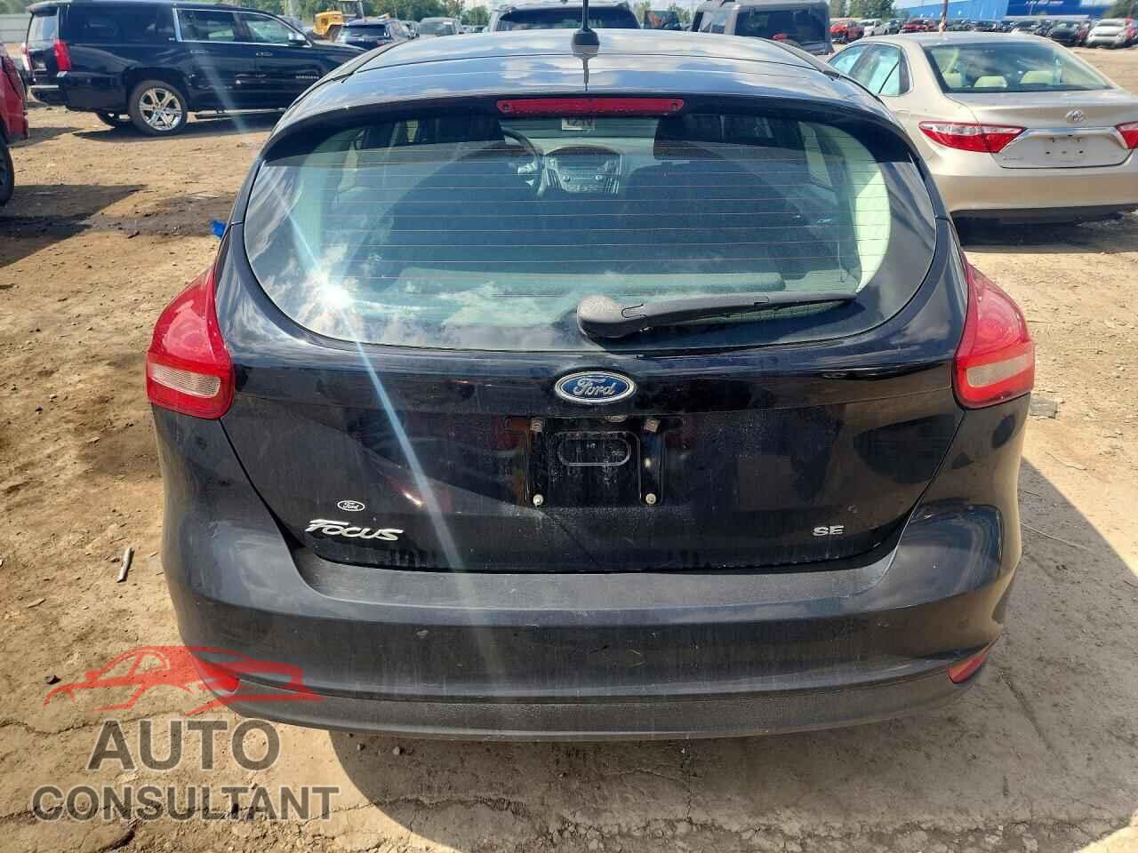 FORD FOCUS 2017 - 1FADP3K25HL318130