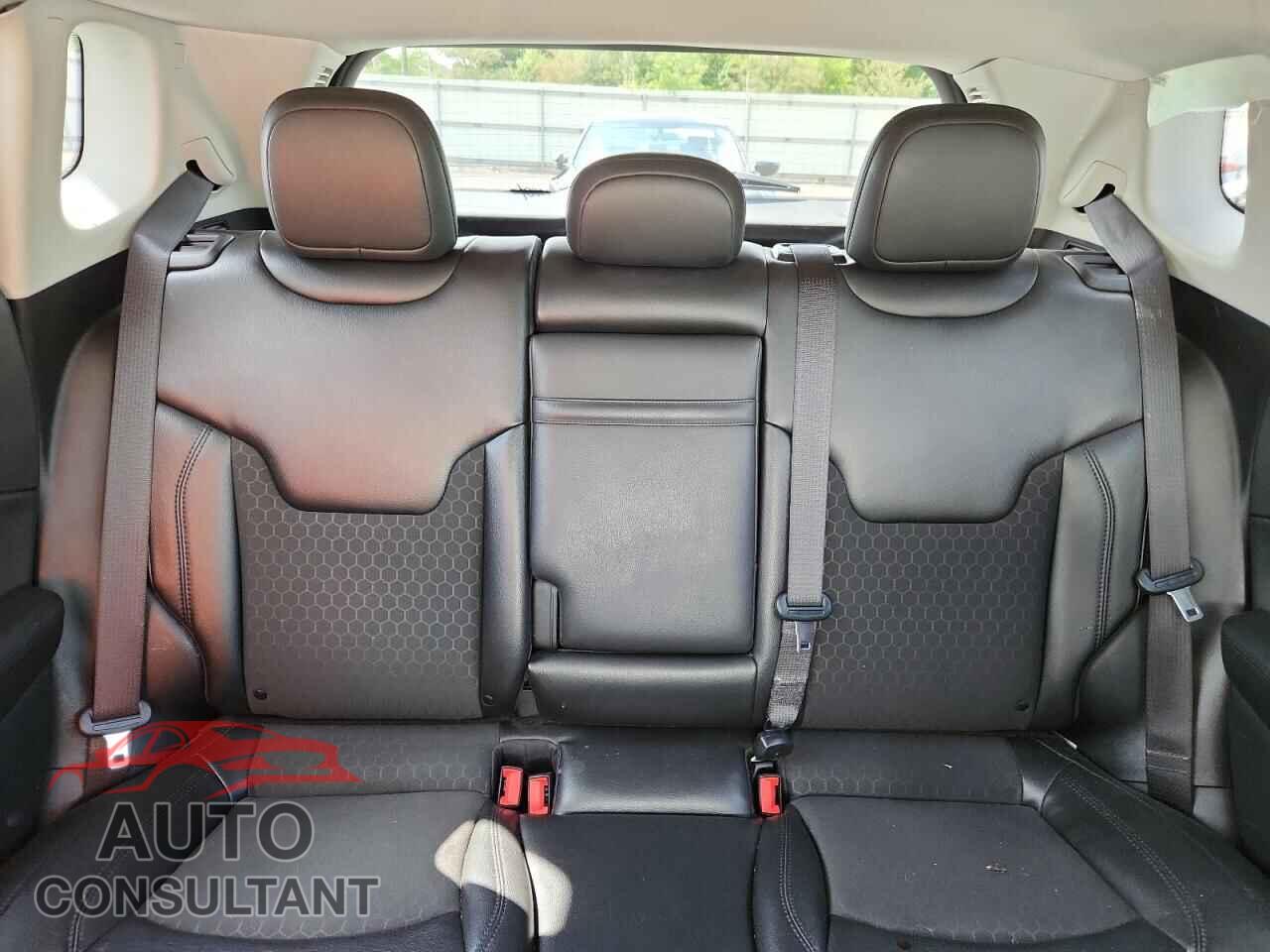 JEEP COMPASS 2020 - 3C4NJDBB6LT149903