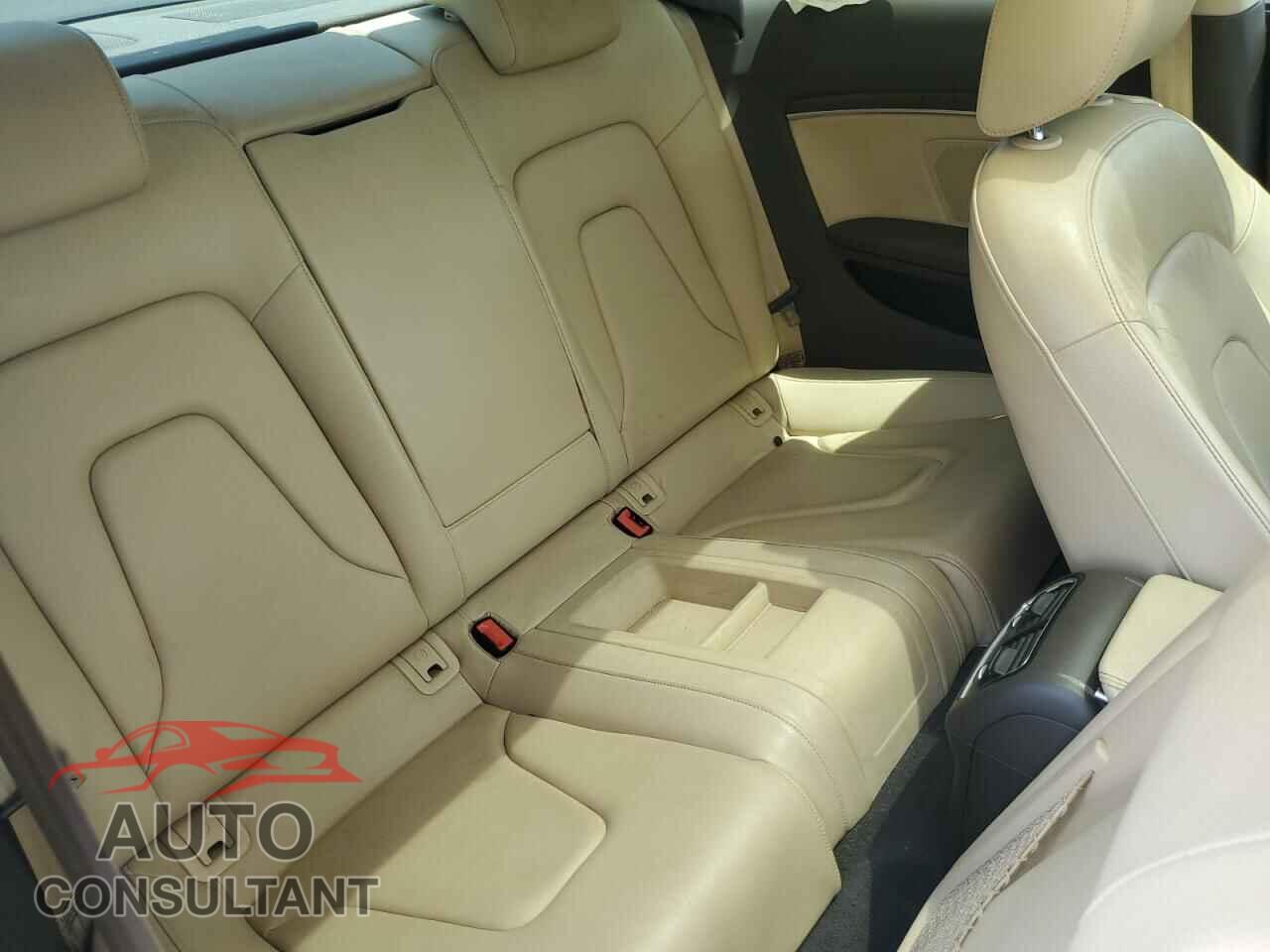 AUDI A5 2013 - WAURFAFR4DA054268