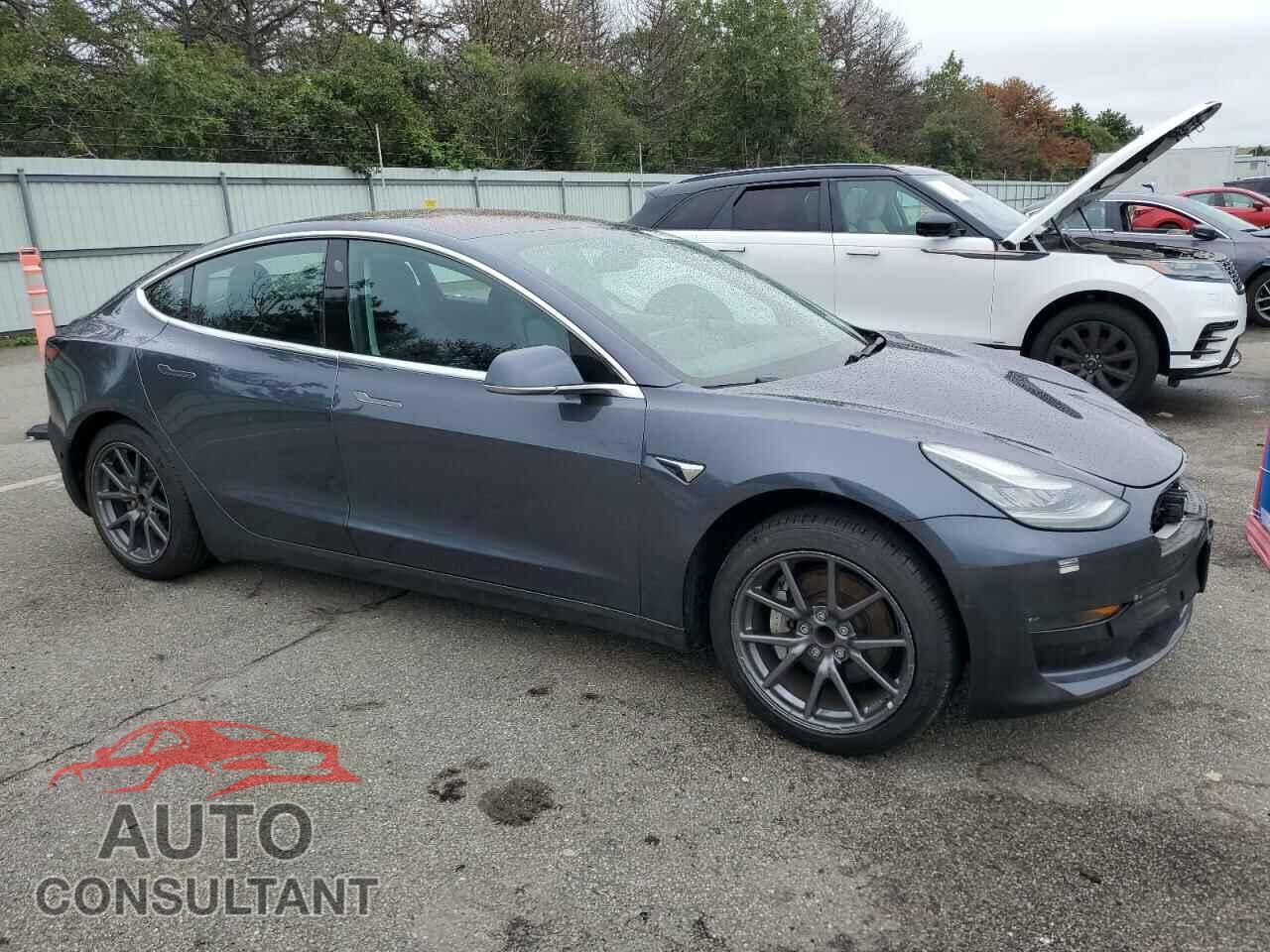 TESLA MODEL 3 2018 - 5YJ3E1EA9JF052865