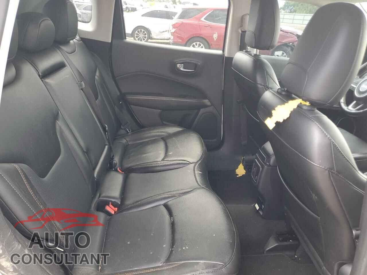 JEEP COMPASS 2020 - 3C4NJDCB8LT164000