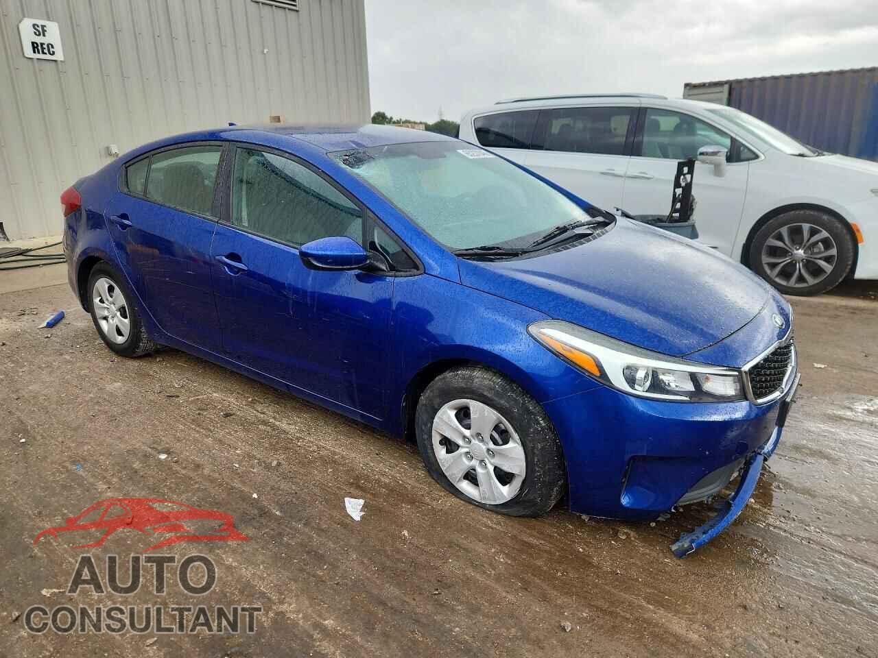 KIA FORTE 2017 - 3KPFL4A75HE010854