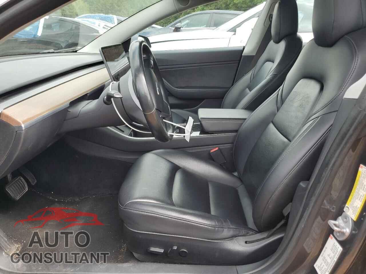 TESLA MODEL 3 2018 - 5YJ3E1EA3JF047600