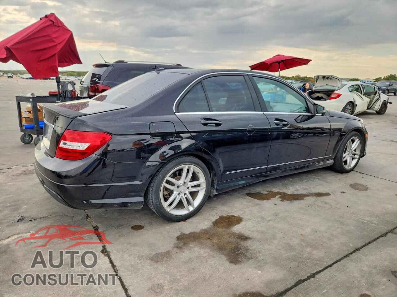 MERCEDES-BENZ C-CLASS 2014 - WDDGF4HB7EA927983