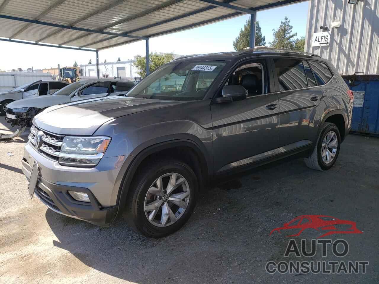VOLKSWAGEN ATLAS 2018 - 1V2CR2CA6JC567010