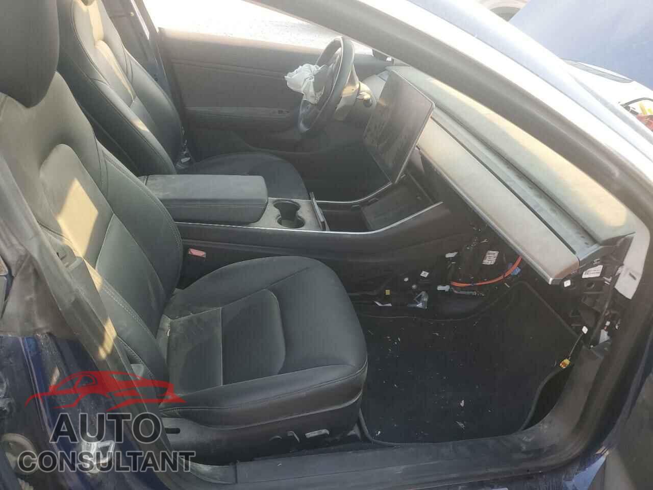 TESLA MODEL 3 2018 - 5YJ3E1EBXJF094602