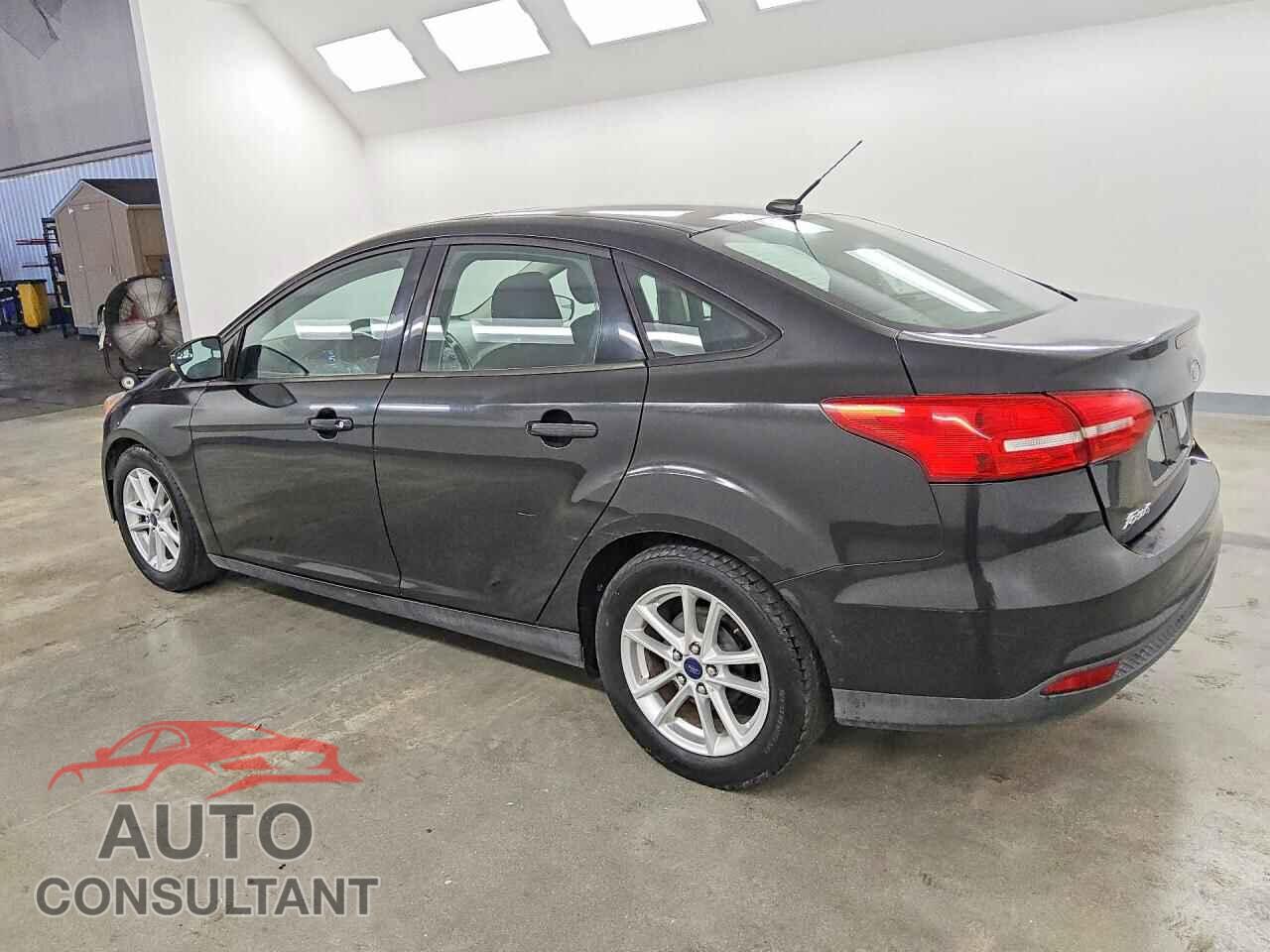 FORD FOCUS 2015 - 1FADP3F20FL206116