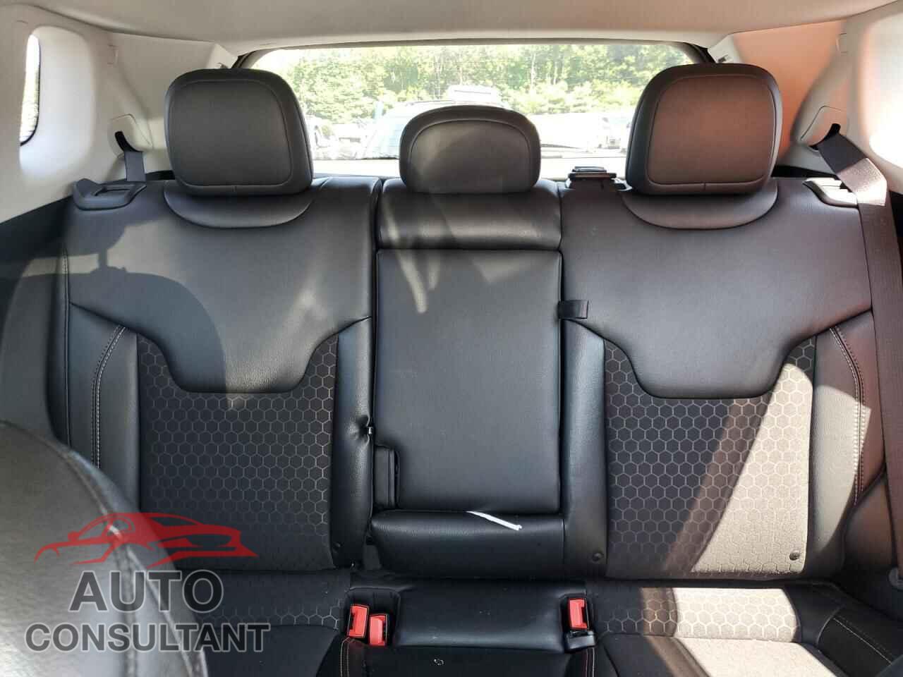 JEEP COMPASS 2020 - 3C4NJDBB6LT209579