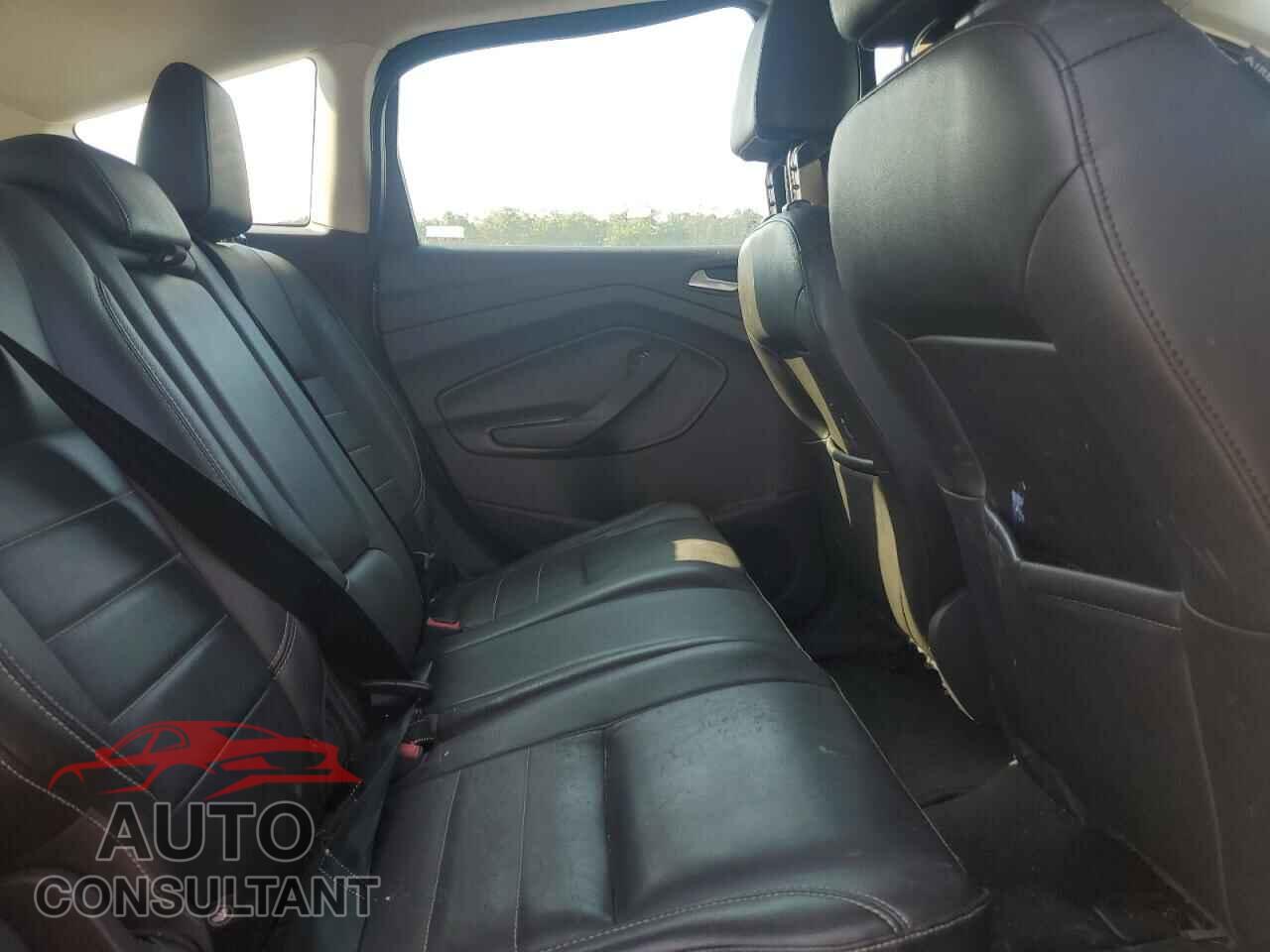 FORD CMAX 2015 - 1FADP5CU8FL113099