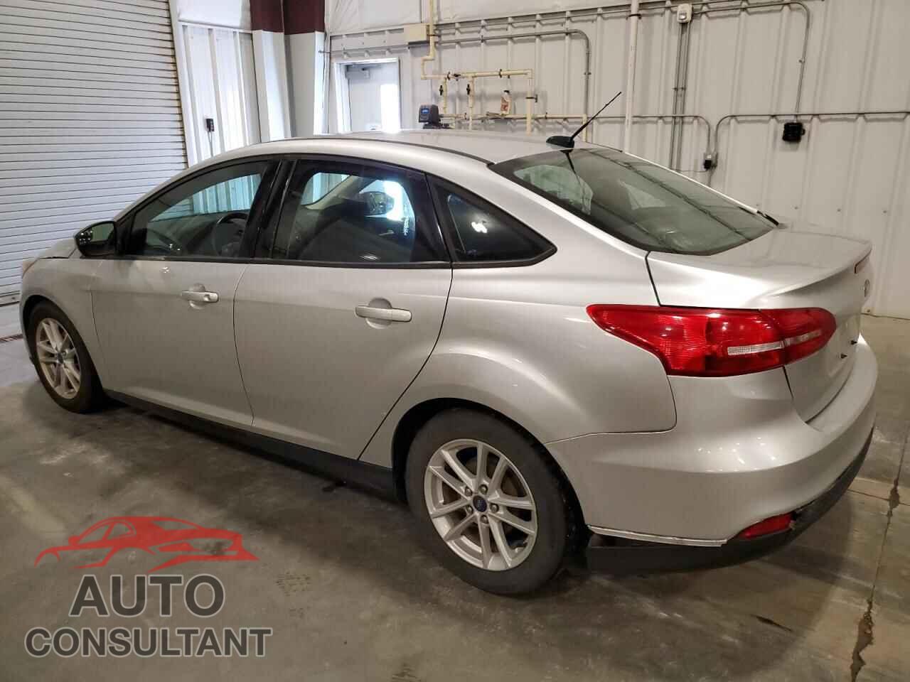 FORD FOCUS 2017 - 1FADP3F22HL277305