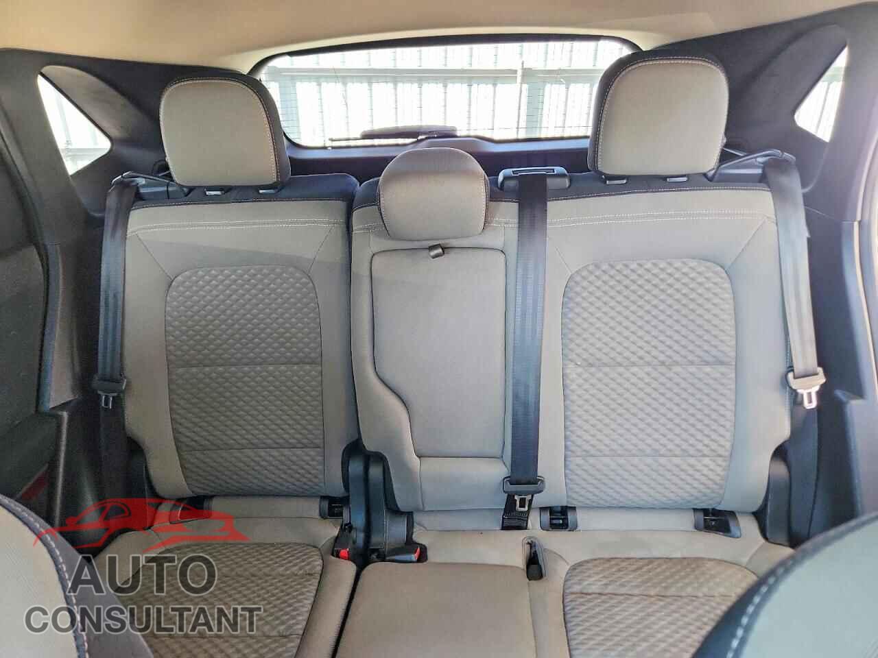FORD ESCAPE 2020 - 1FMCU0G60LUA92179