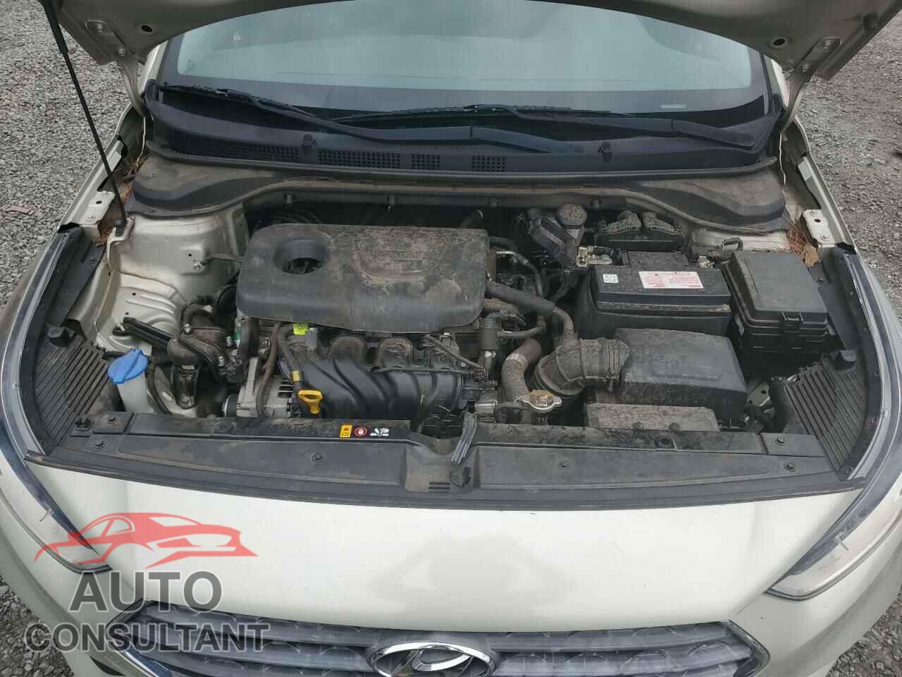 HYUNDAI ACCENT 2018 - 3KPC24A30JE008261