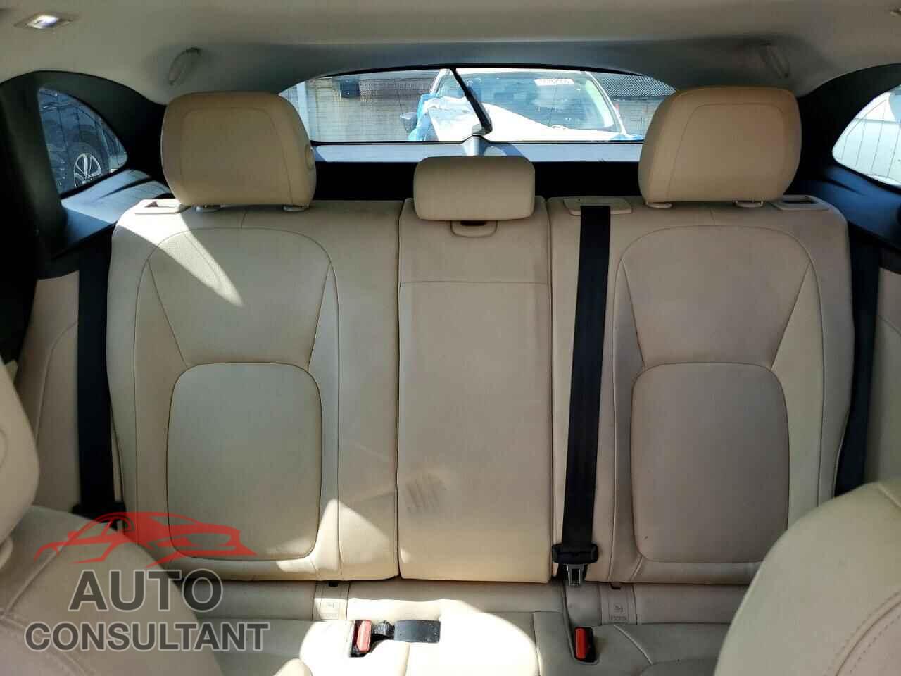 JAGUAR F-PACE 2018 - SADCS2FX2JA279121
