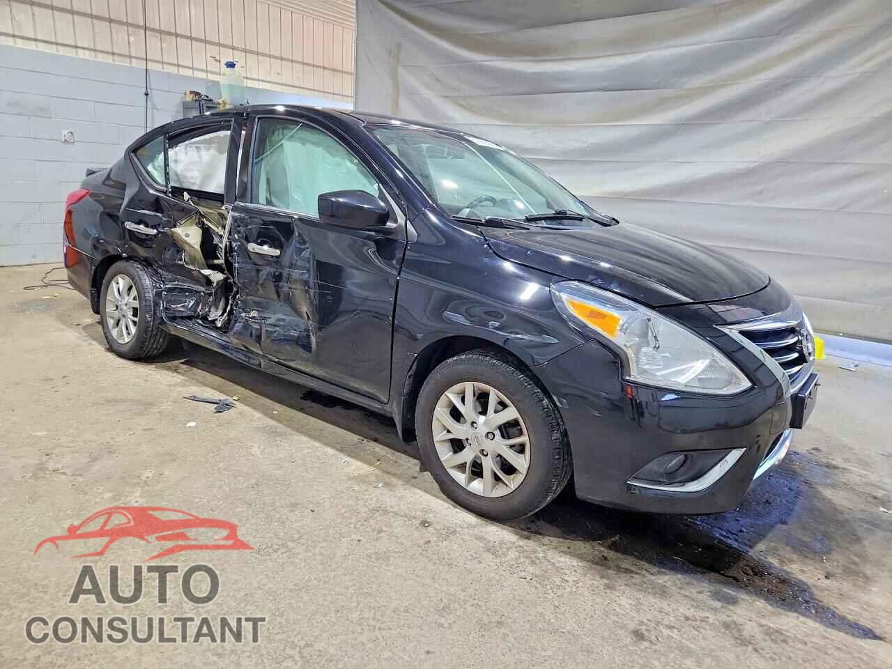 NISSAN VERSA 2019 - 3N1CN7AP3KL800965