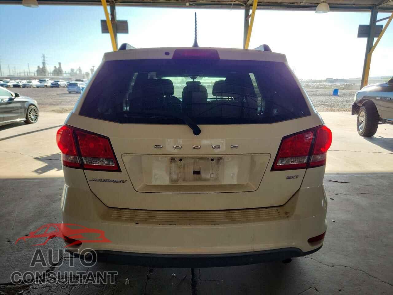 DODGE JOURNEY 2015 - 3C4PDCBB6FT574326