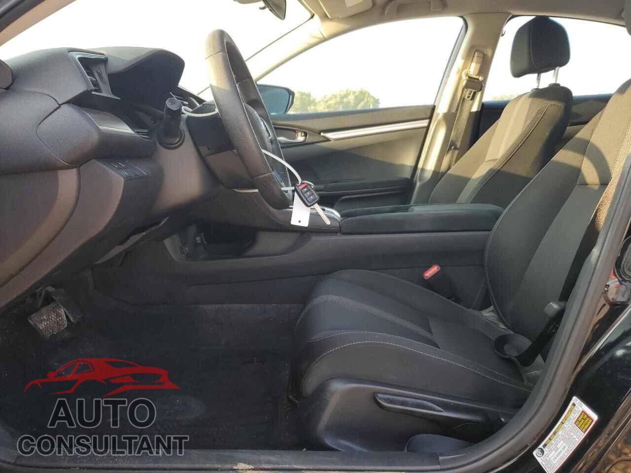 HONDA CIVIC 2019 - 2HGFC2F60KH557385
