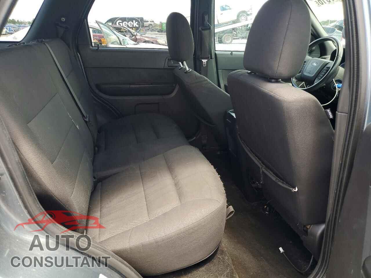 FORD ESCAPE 2012 - 1FMCU0D79CKB87123
