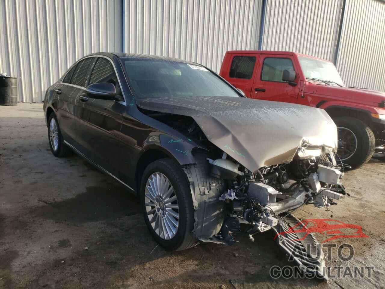 MERCEDES-BENZ C-CLASS 2016 - 55SWF4KB8GU177209