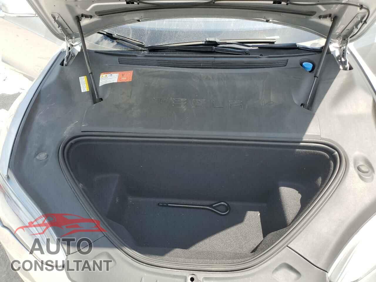 TESLA MODEL S 2016 - 5YJSA1E26GF139213