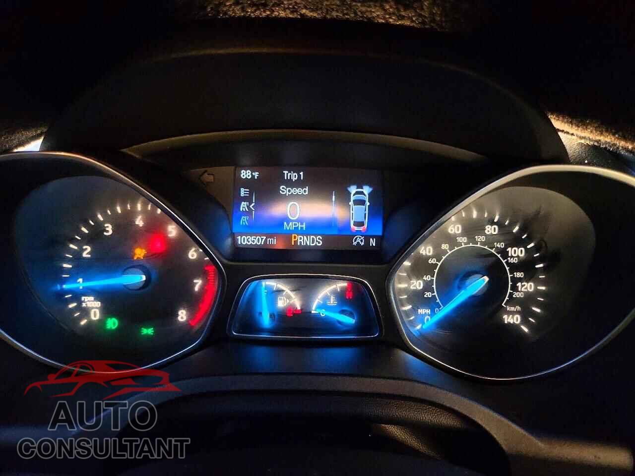 FORD ESCAPE 2019 - 1FMCU0J92KUB95699