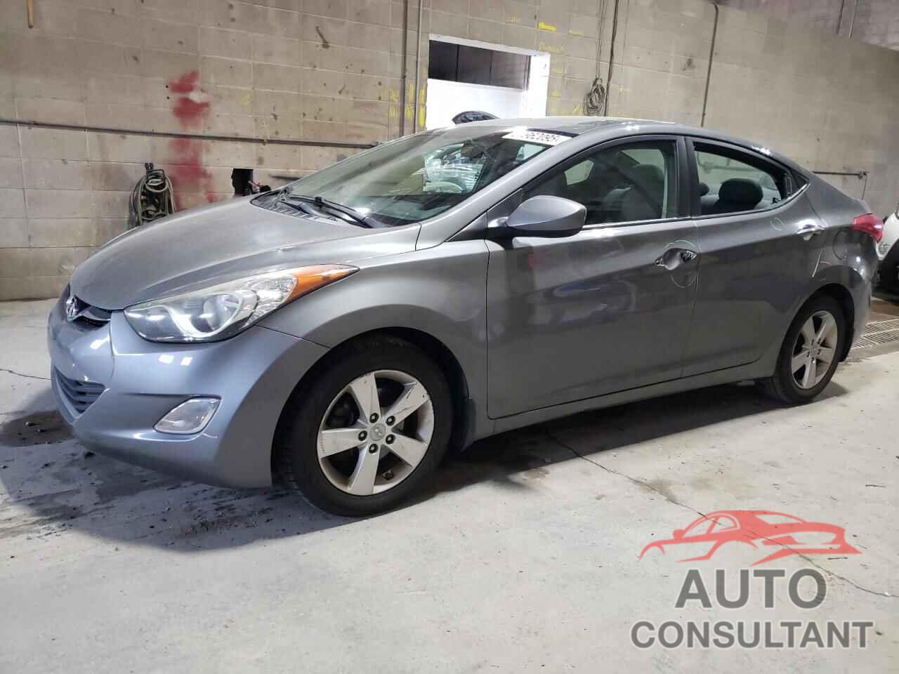 HYUNDAI ELANTRA 2013 - 5NPDH4AE9DH172354