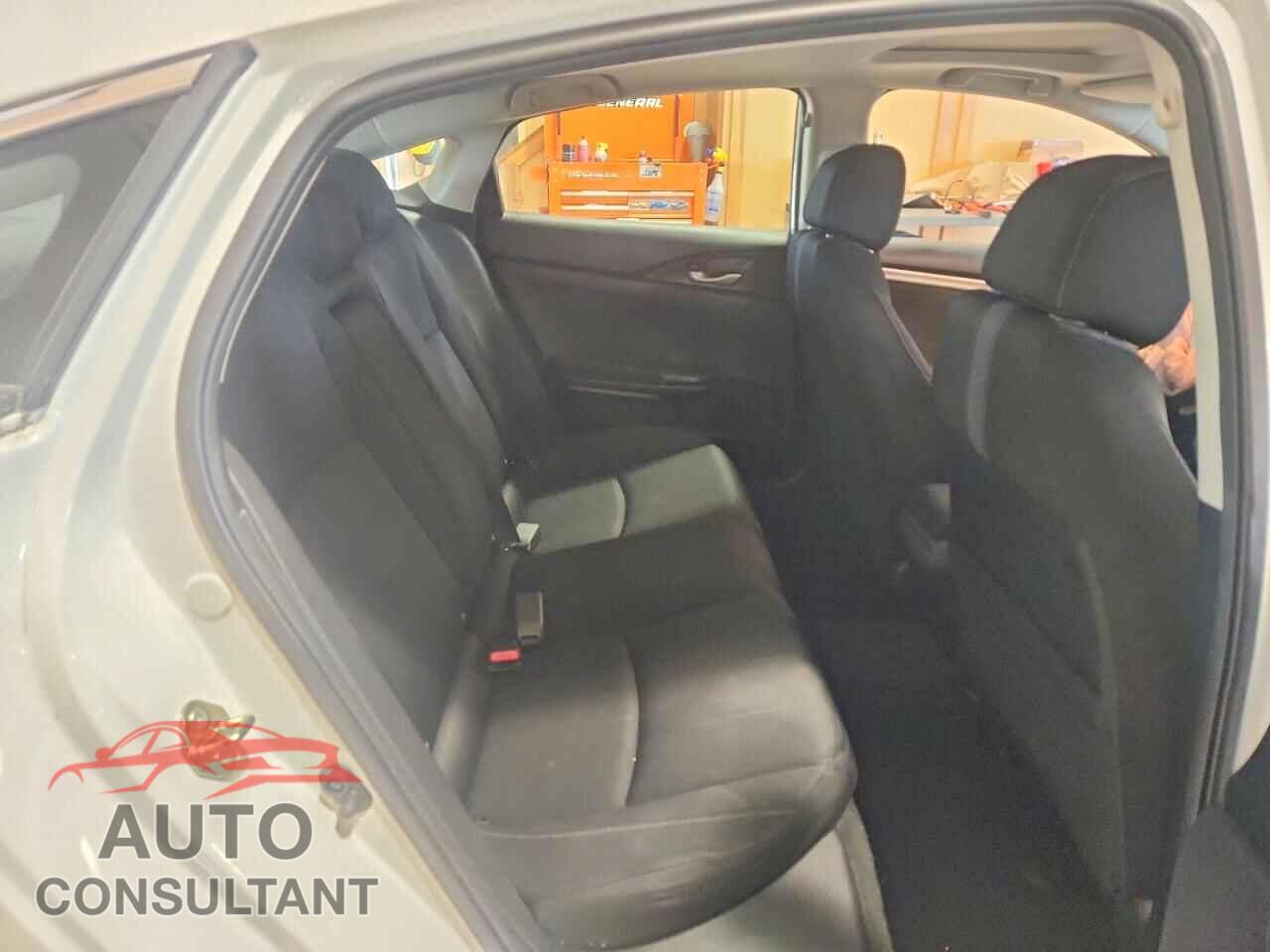 HONDA CIVIC 2020 - 19XFC1F32LE201869
