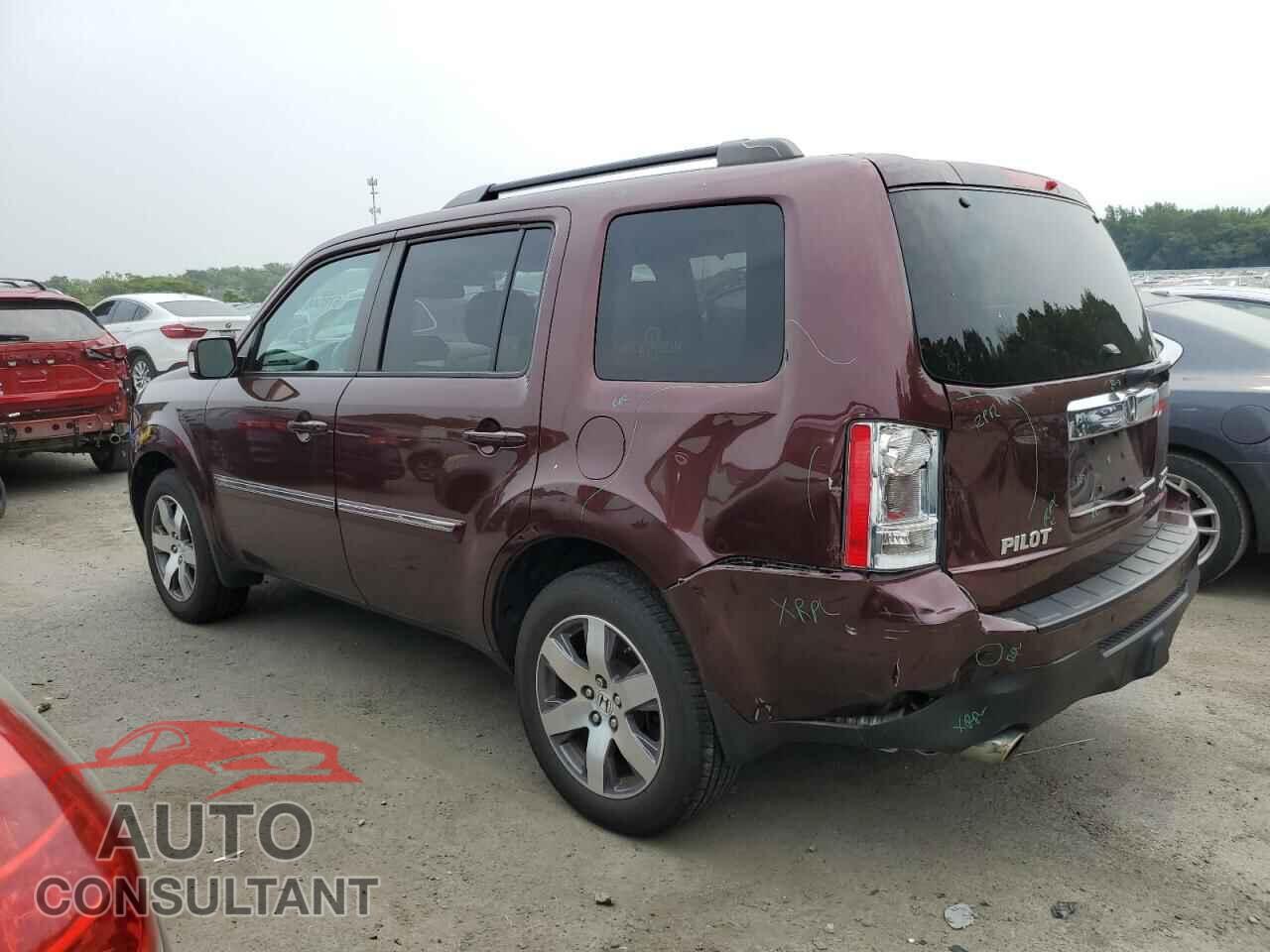 HONDA PILOT 2013 - 5FNYF4H98DB048865