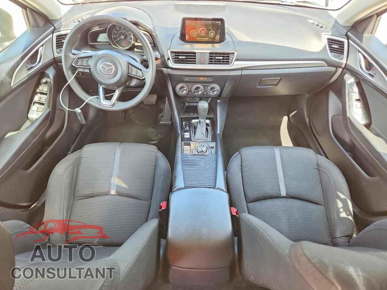 MAZDA 3 2017 - 3MZBN1U7XHM128016