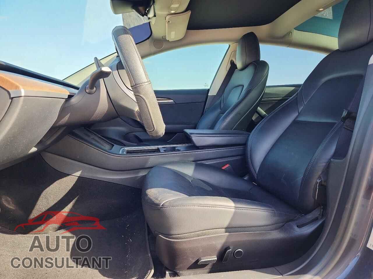 TESLA MODEL 3 2023 - 5YJ3E1EA0PF460308