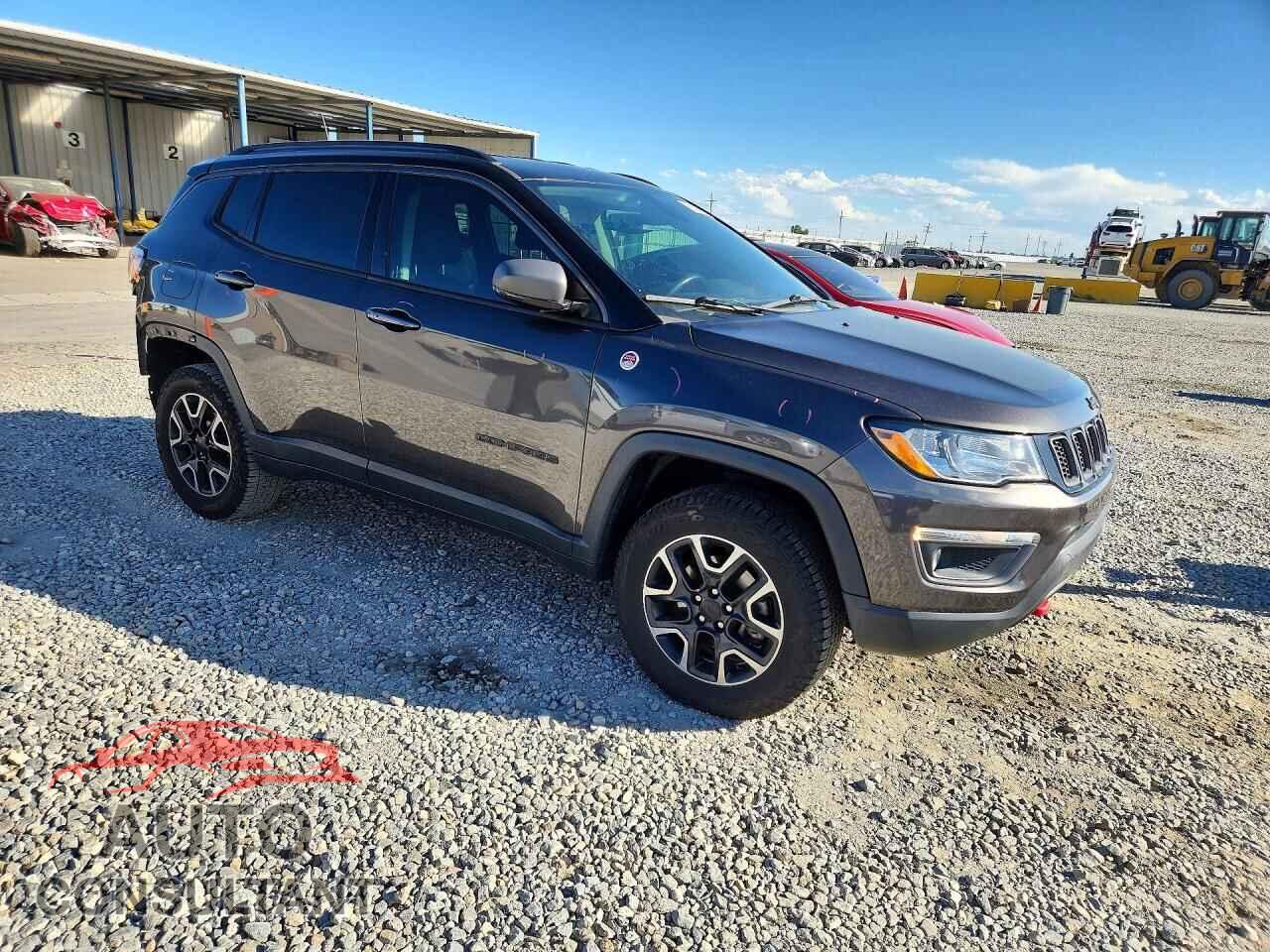 JEEP COMPASS 2018 - 3C4NJDDB8JT501258