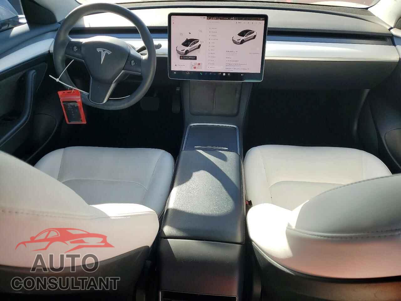 TESLA MODEL 3 2022 - 5YJ3E1EB7NF195652