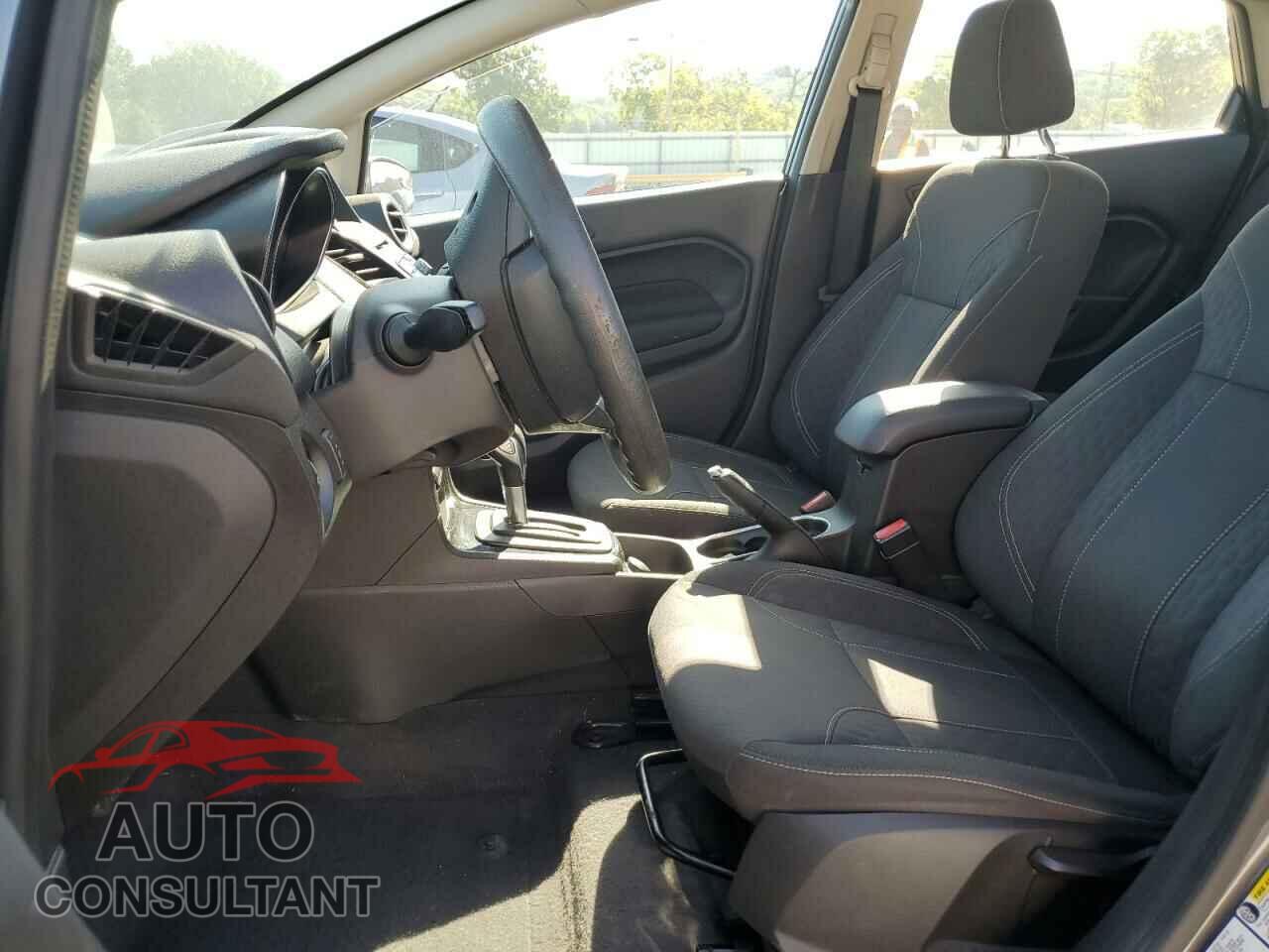 FORD FIESTA 2019 - 3FADP4BJ0KM123698