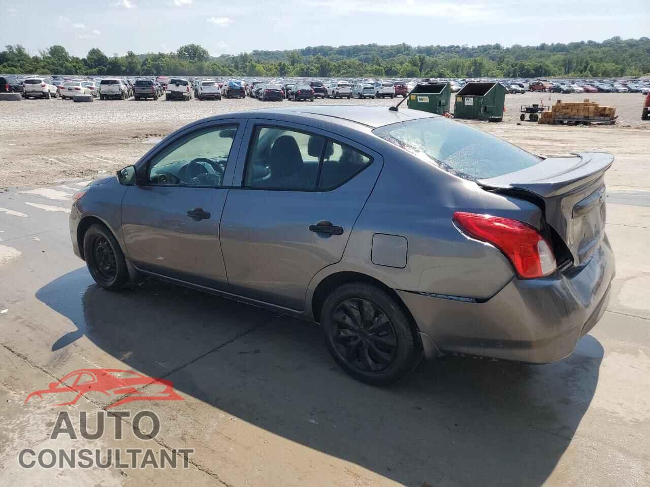 NISSAN VERSA 2018 - 3N1CN7AP1JL857535