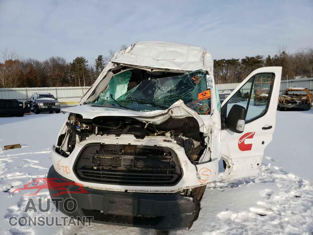 FORD TRANSIT CO 2018 - 1FTYR2CM6JKA51866