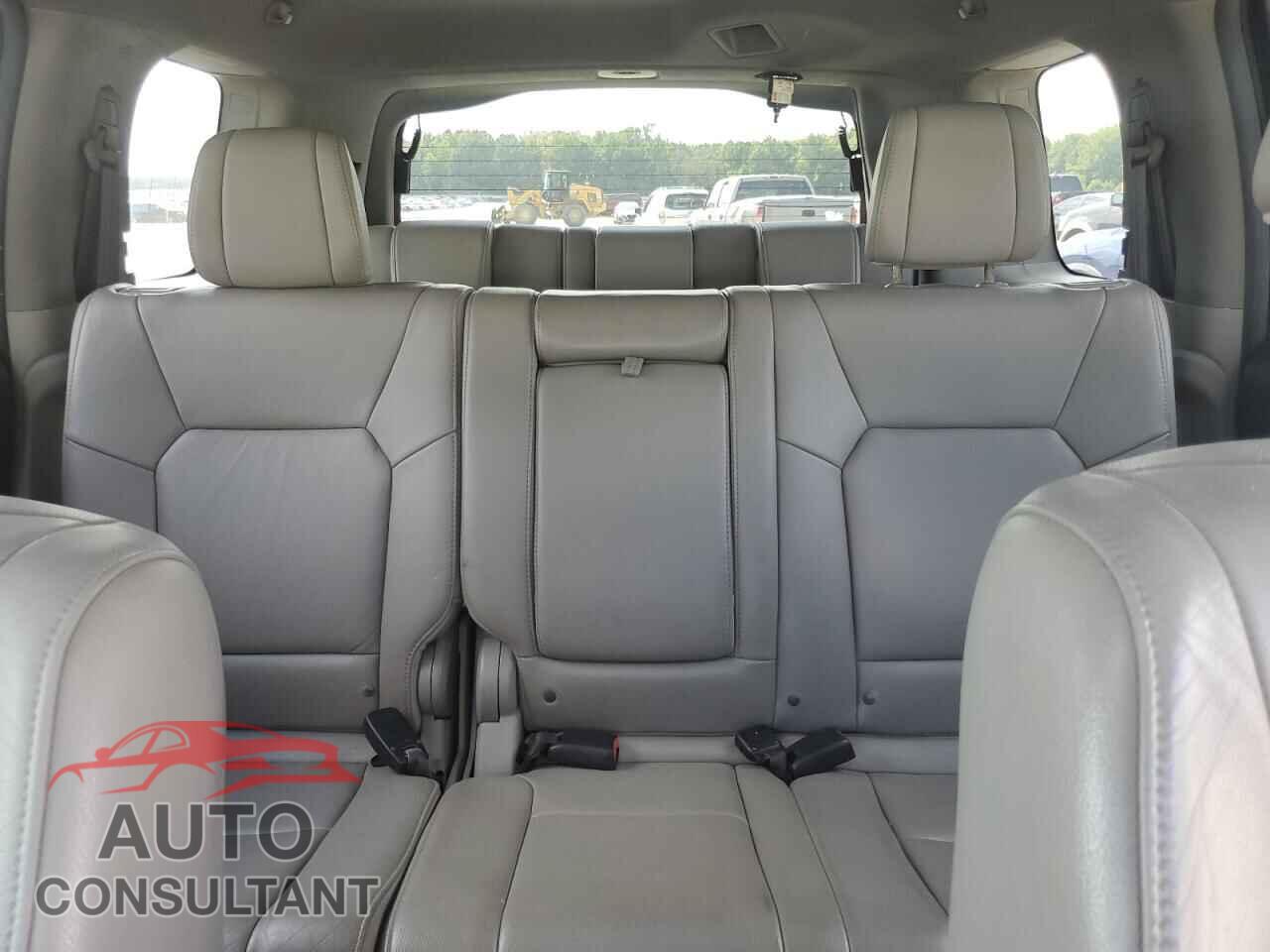 HONDA PILOT 2012 - 5FNYF4H56CB036841