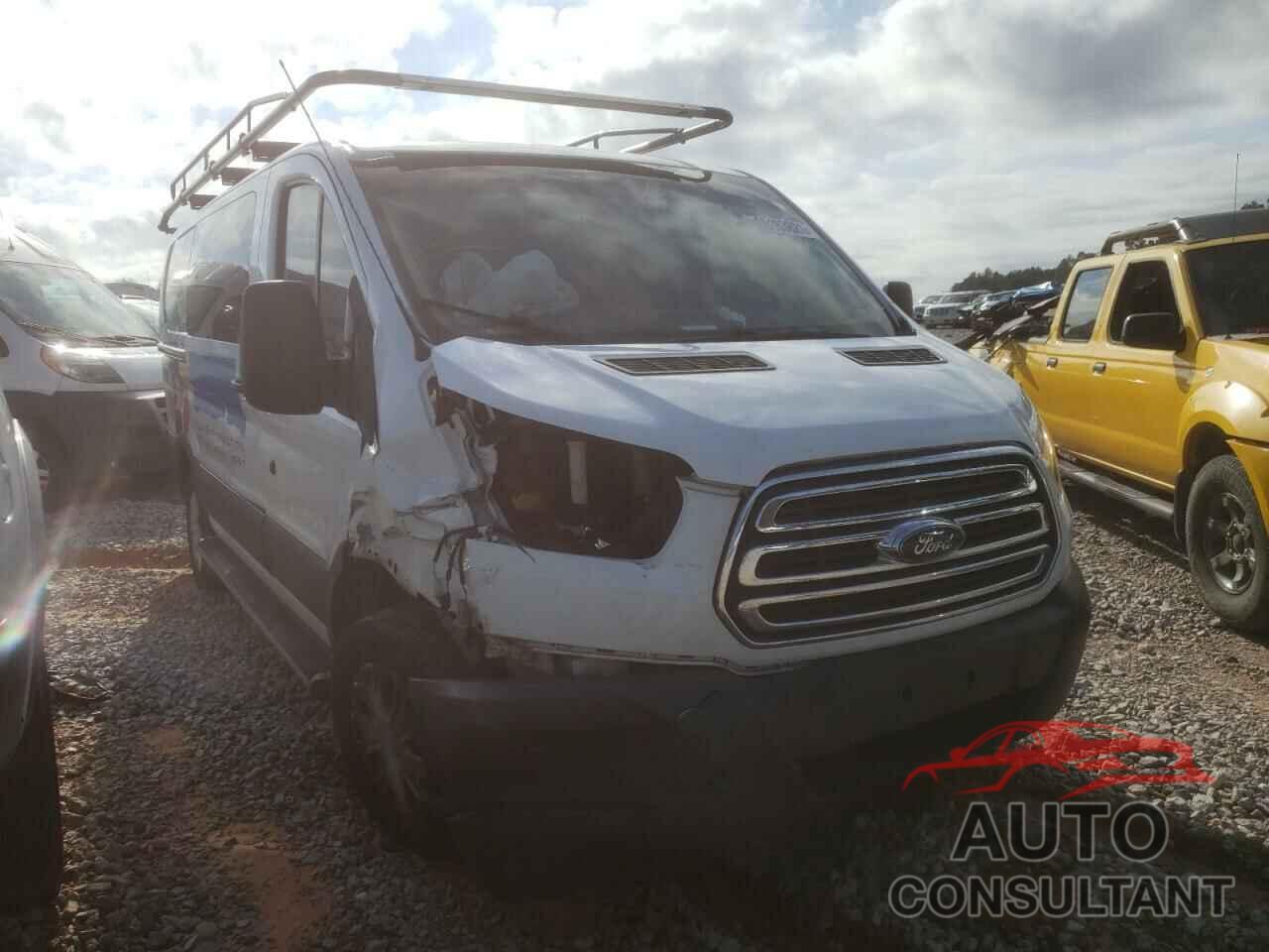 FORD TRANSIT CO 2018 - 1FTYR1YM6JKA54009