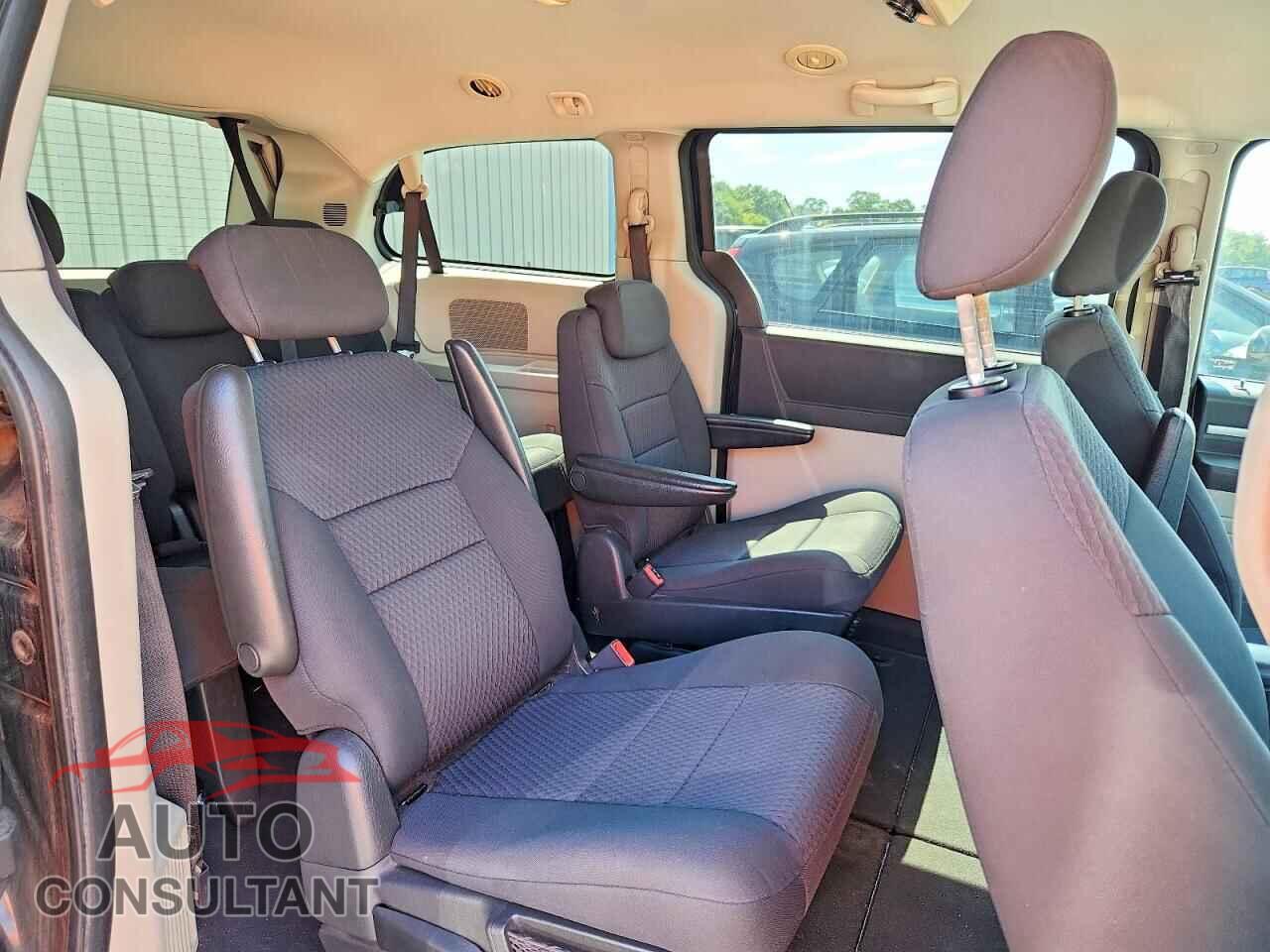 DODGE CARAVAN 2010 - 2D4RN4DE7AR139509