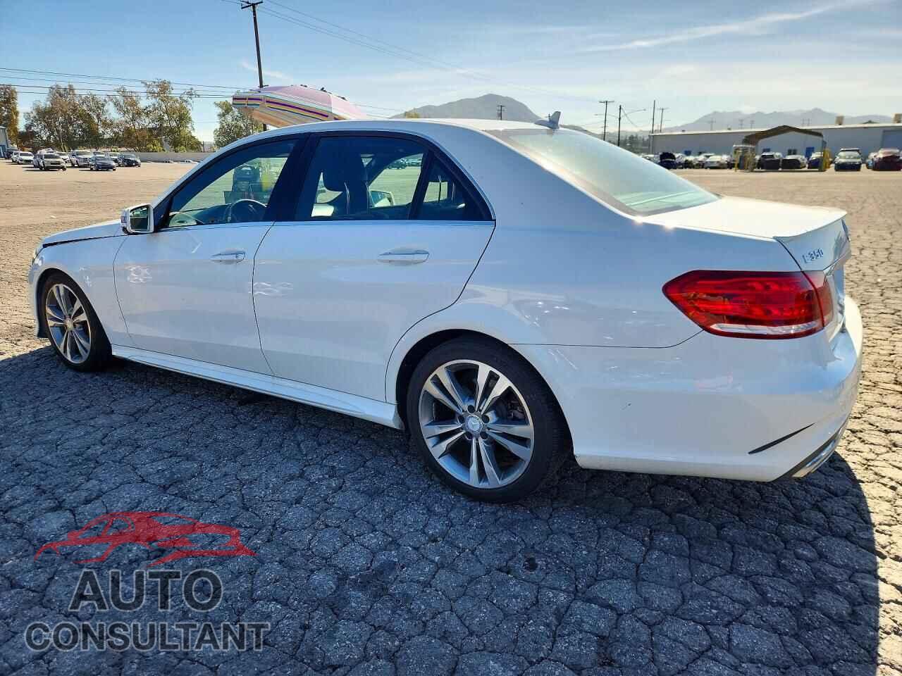 MERCEDES-BENZ E-CLASS 2014 - WDDHF5KBXEA785048