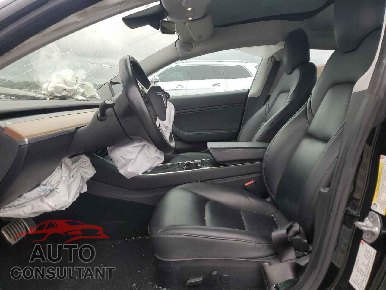 TESLA MODEL 3 2018 - 5YJ3E1EB8JF170799