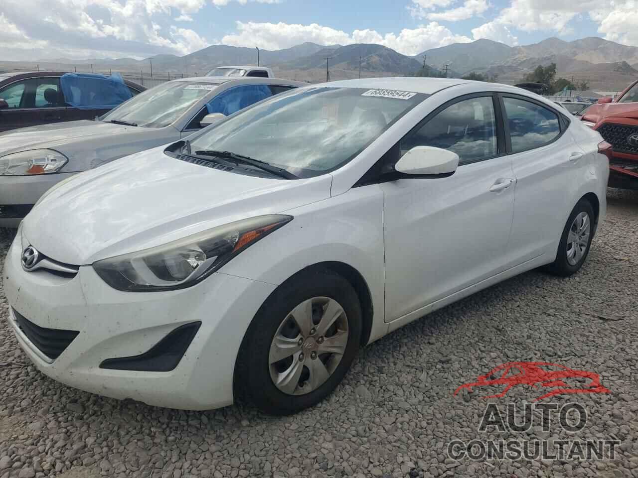 HYUNDAI ELANTRA 2016 - 5NPDH4AE2GH701020