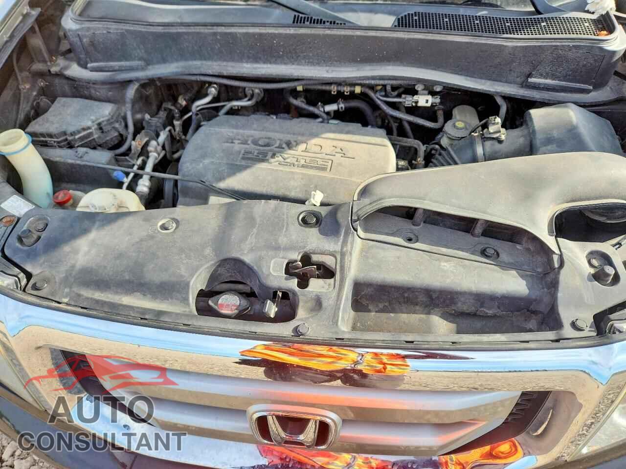 HONDA PILOT 2011 - 5FNYF4H95BB004626