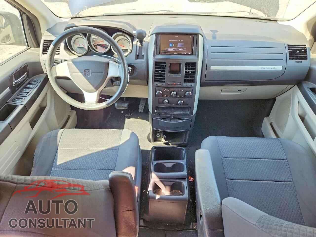 DODGE CARAVAN 2010 - 2D4RN4DE7AR139509