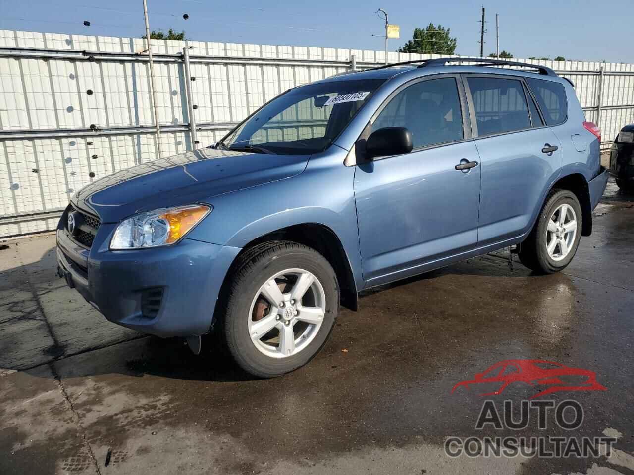 TOYOTA RAV4 2009 - JTMBF33V89D013259