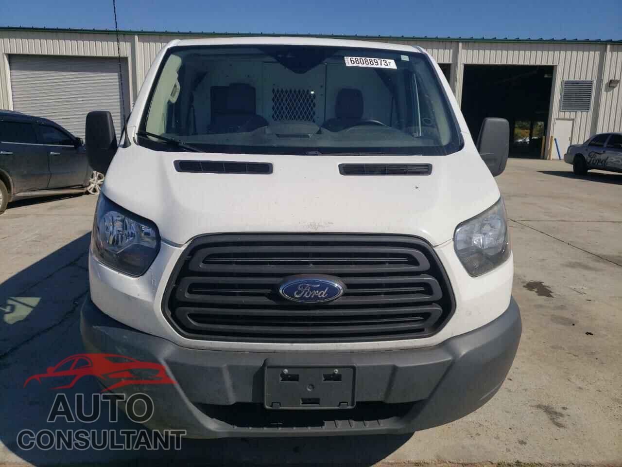 FORD TRANSIT 2017 - 1FTYR2ZG6HKA70719