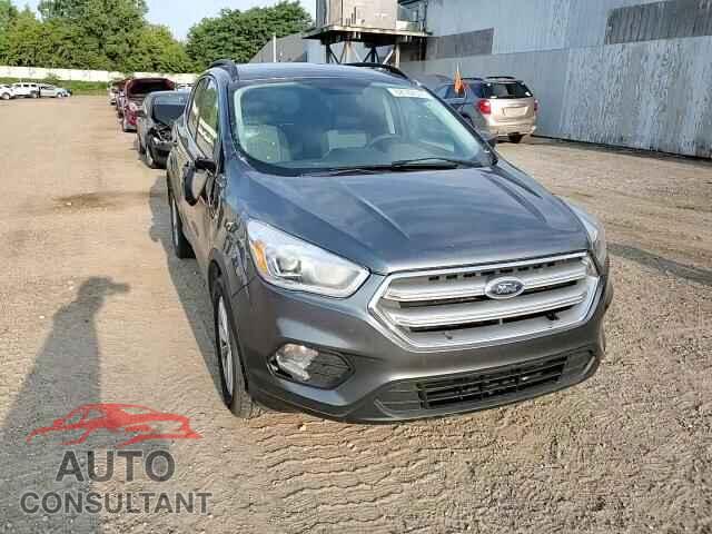 FORD ESCAPE 2017 - 1FMCU9GD1HUC94071