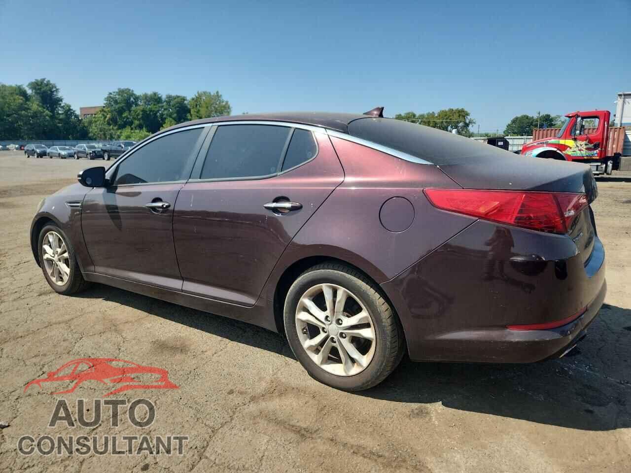 KIA OPTIMA 2012 - 5XXGM4A74CG033379