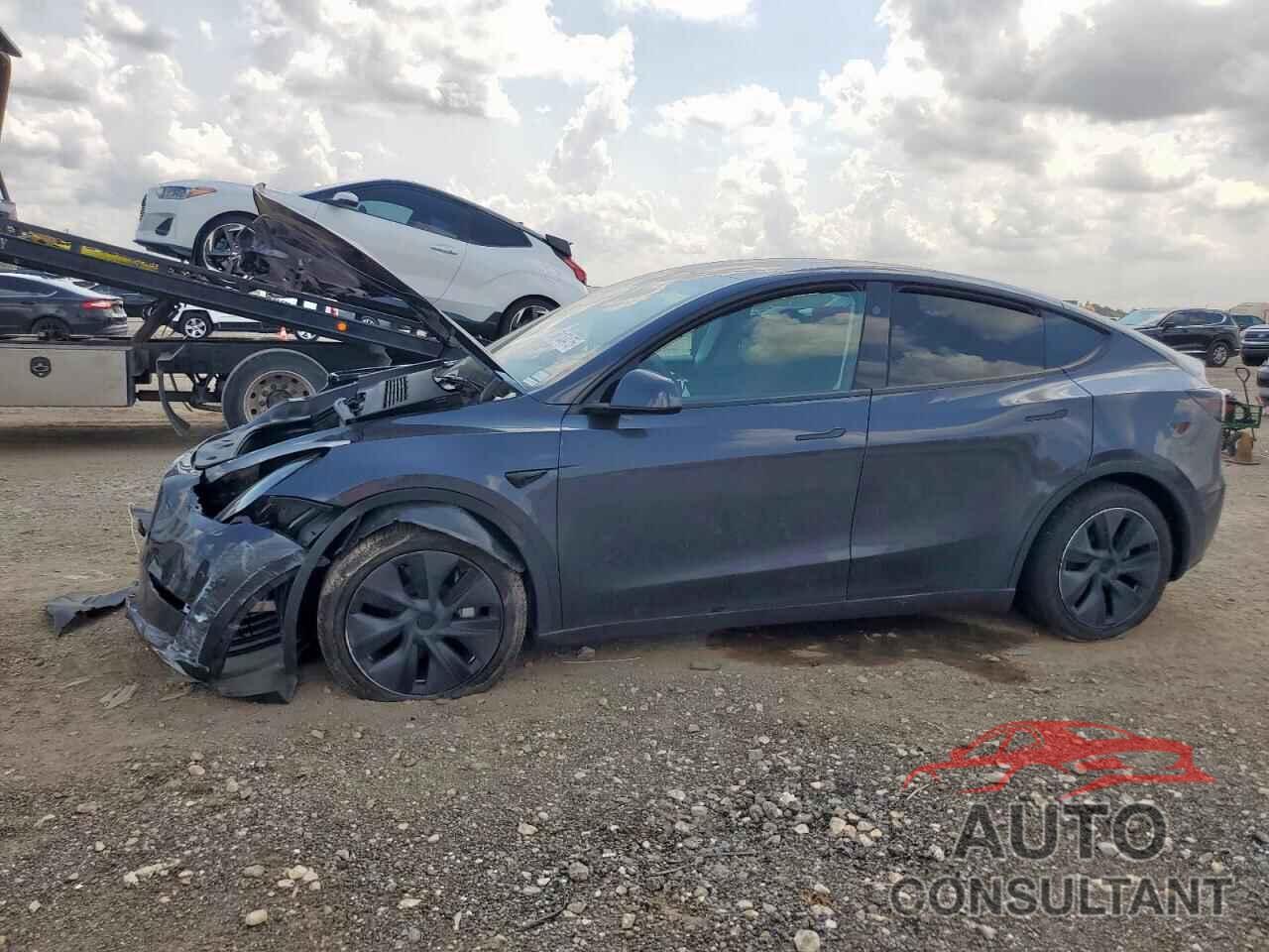 TESLA MODEL Y 2024 - 7SAYGDEE6RA303678