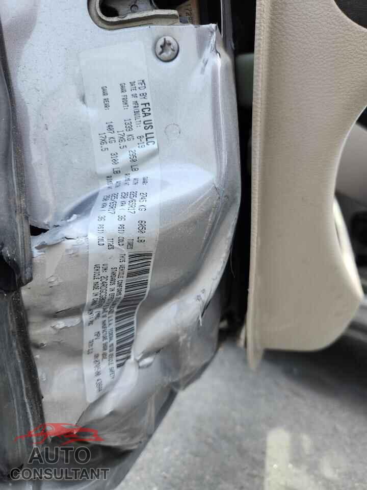 DODGE CARAVAN 2019 - 2C4RDGCG8KR744791