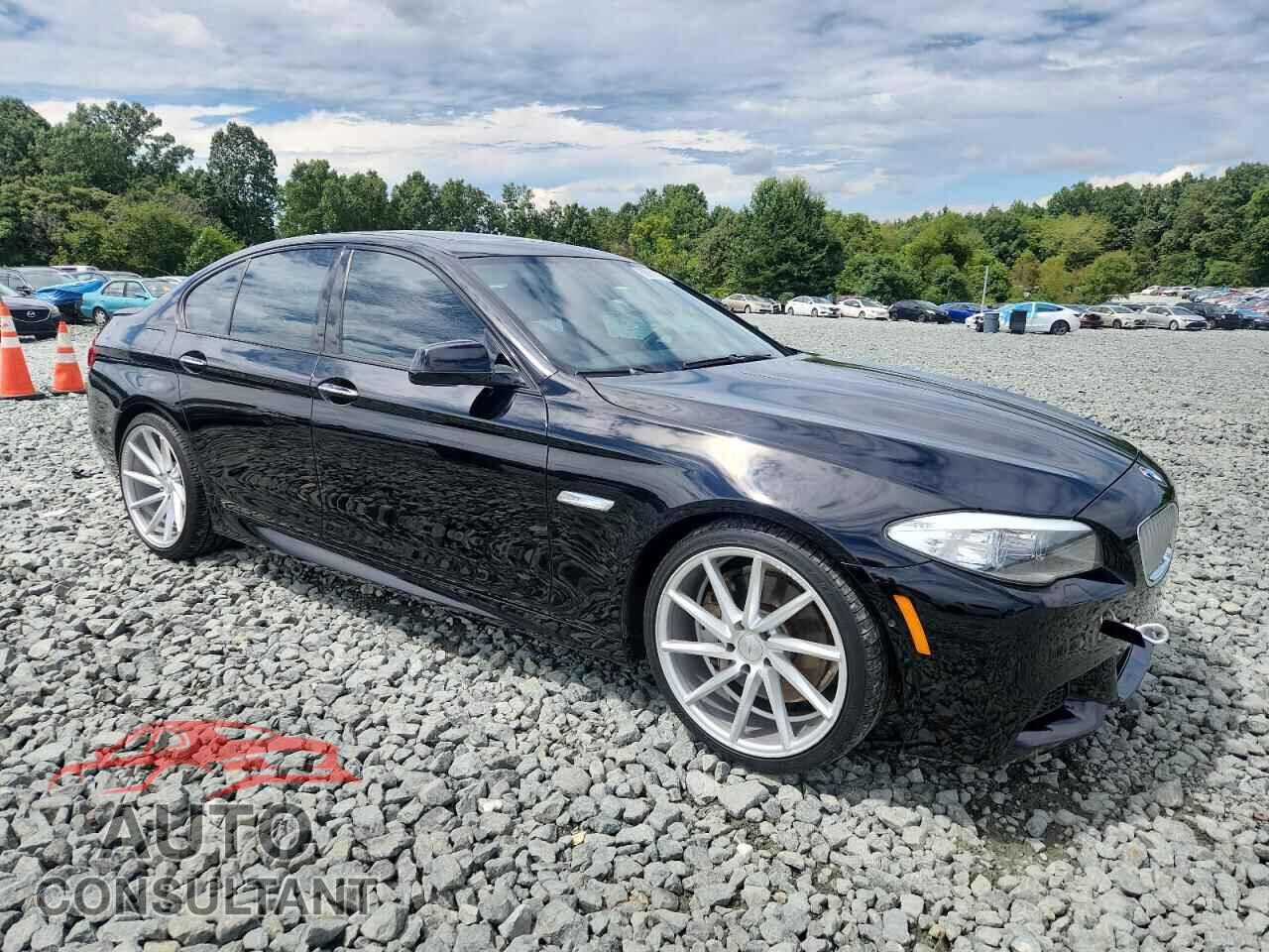 BMW 5 SERIES 2013 - WBAFR9C59DDX81138