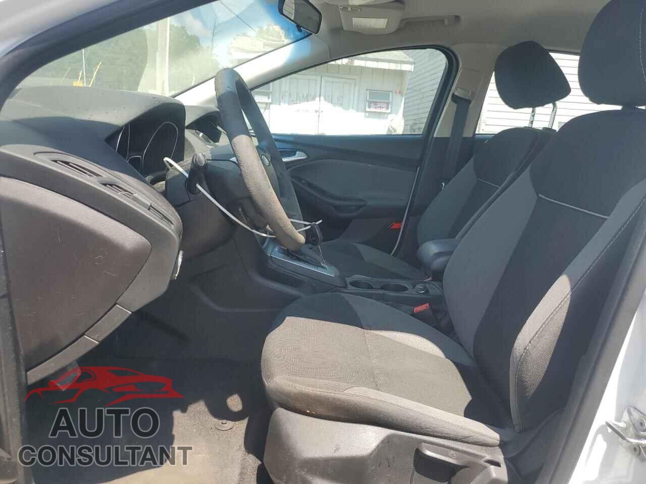 FORD FOCUS 2014 - 1FADP3F23EL456884